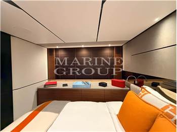 Princess Yachts S65