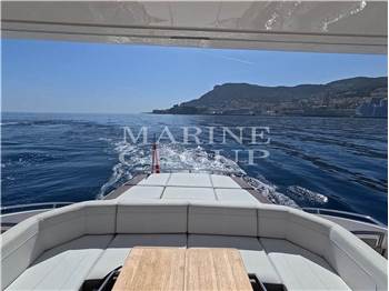 Princess Yachts S65