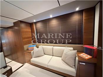 Princess Yachts S65