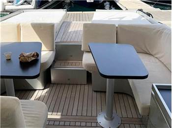 Maxi Dolphin MD51 Power