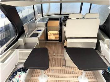 Maxi Dolphin MD51 Power