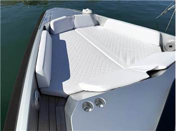 Wally Tender 43 X