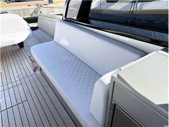 Wally Tender 43 X