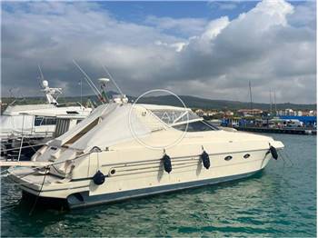 Riva Aquarius 54