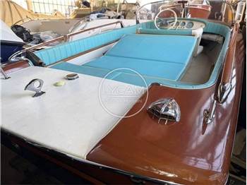 Riva JUNIOR