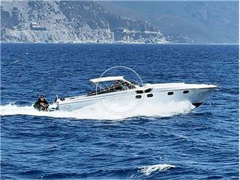 Magnum Marine 40 Sport
