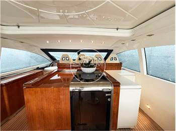 Overmarine Mangusta 72