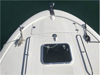 Jeanneau Runabout 755