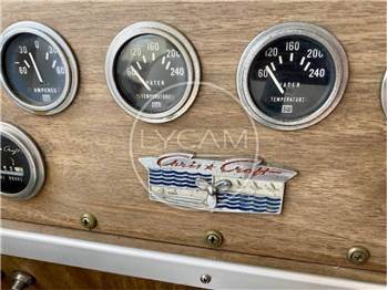 Chris Craft Commander Sport