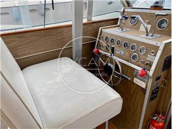 Chris Craft Commander Sport