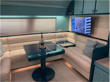 Riva Bahamas 58