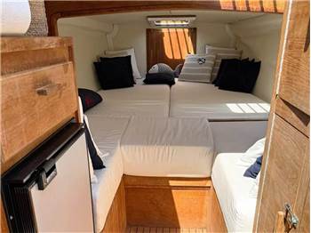 Cigarette R.T. 35 Awesome