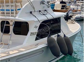 Bertram Yacht 31 Fly
