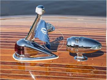 Riva Tritone