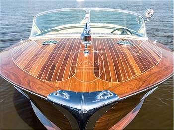 Riva Tritone