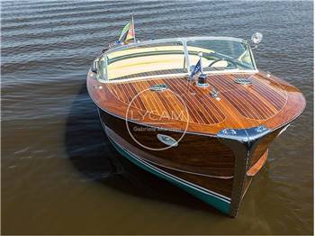 Riva Tritone