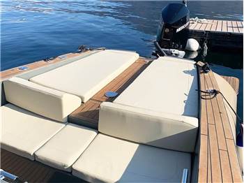 Lilybaeum Yacht Levanzo 25