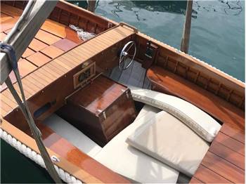 Mussini Utility 660