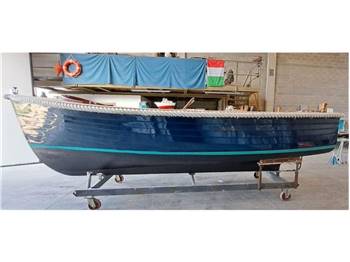 Mussini Utility 660