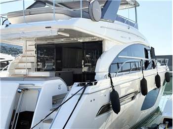 Princess Yachts F 70