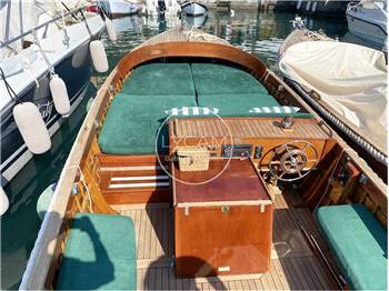Mussini Utility 748
