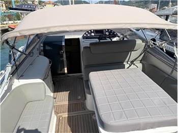 Marine Yachting Mig 38