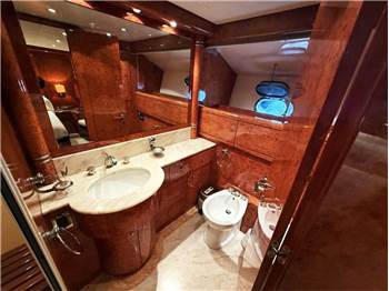 Mangusta 72