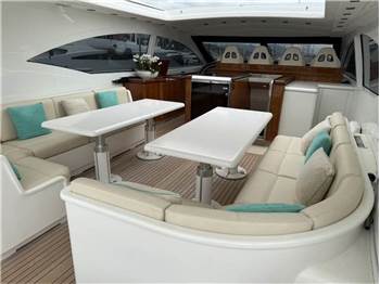 Overmarine Mangusta 72