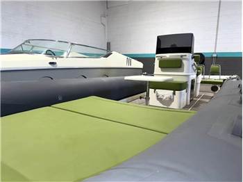 BWA Nautica BWA 9000