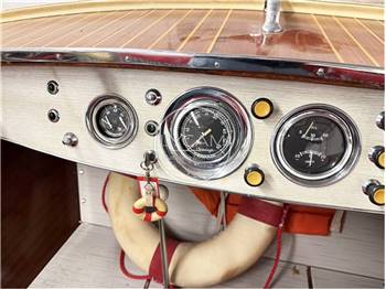 Riva Ariston Cadillac