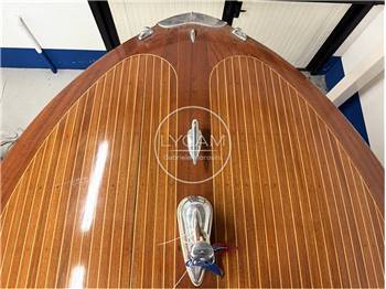 Riva Ariston Cadillac