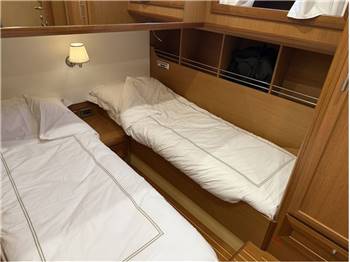 Mochi Craft 51 Dolphin