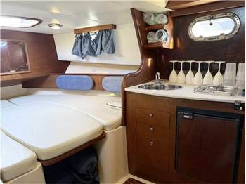 Nautica Esposito Futura Cabin 7,50