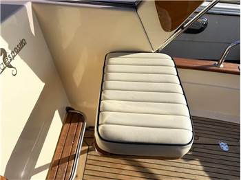 Nautica Esposito Futura Cabin 7,50