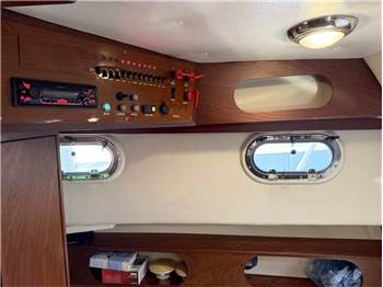 Nautica Esposito Futura Cabin 7,50