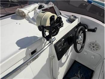 Marinello 26 Cabin