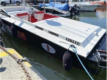 Cigarette R.T. 36 Wide Body