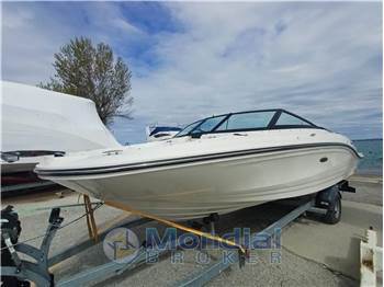 Sea Ray SPX 210 OUTBOARD