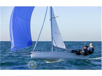 Beneteau FIRST 14