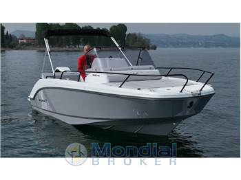 Beneteau Flyer 7 SUNdeck