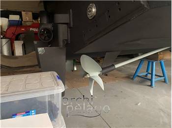 Cantieri Estensi F370 Bluetime