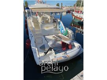 Cantieri Estensi F370 Bluetime