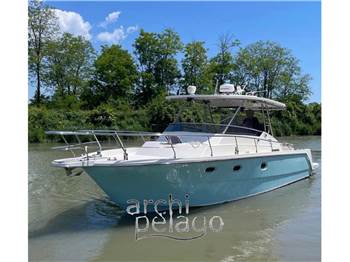 Cantieri Estensi F370 Bluetime