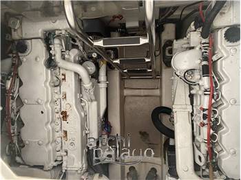 Cantieri Estensi F370 Bluetime