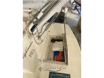 Cantieri Estensi F370 Bluetime