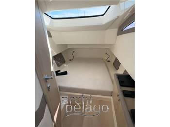 Technohull Alpha 40' T-Top