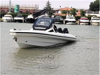 Technohull Alpha 40' T-Top