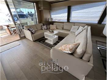 Ferretti SPA 720
