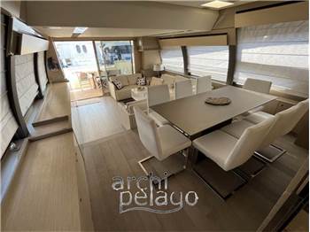 Ferretti SPA 720