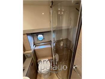 Ferretti SPA 720